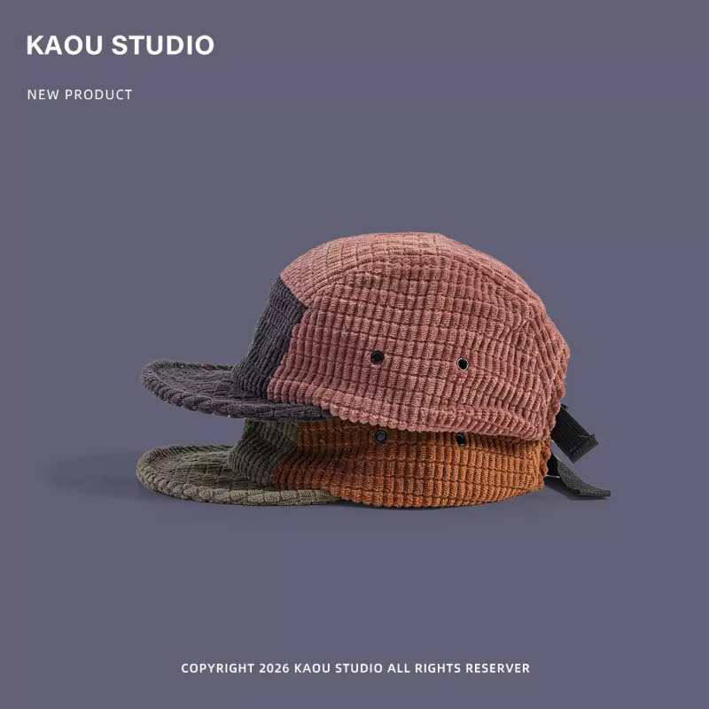 カラーブロックのパッチワークが施された、5パネルのコーデュロ - Corduroy Cap 5 Panel のレビューと価格